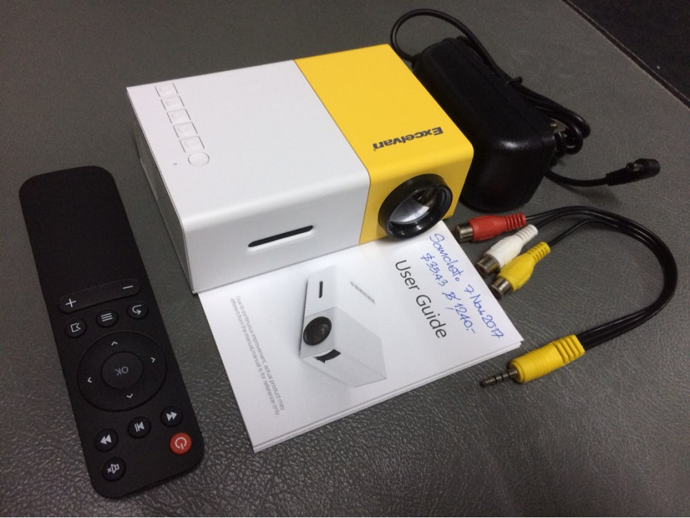 Mini Portable LCD Projector - BuyRite